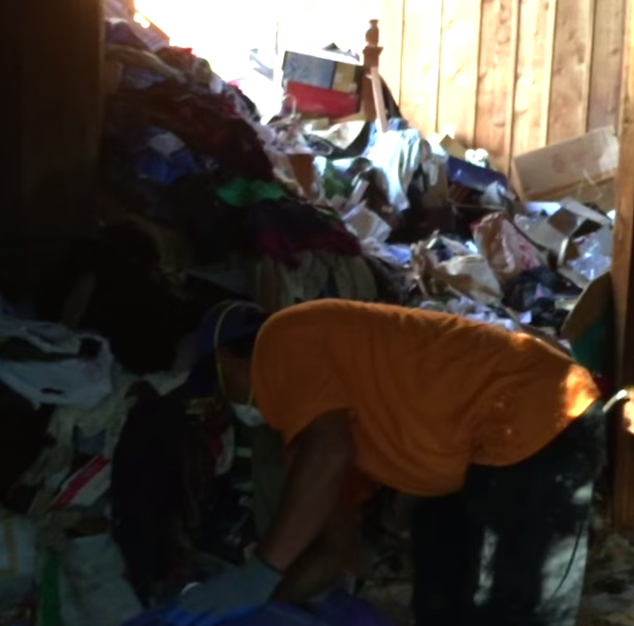 hoarder cleaning studio city